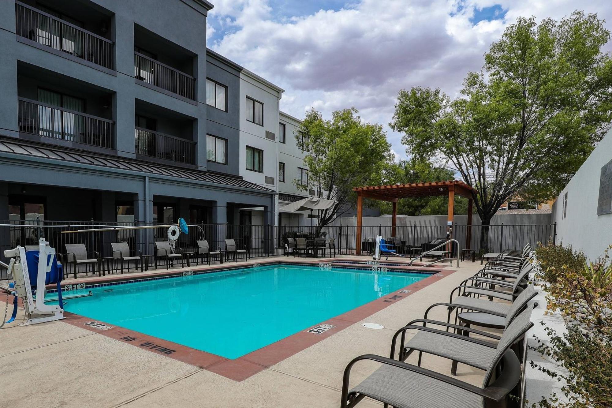 Hotel Courtyard El Paso Airport Extérieur photo